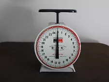 VINTAGE KITCHEN 9" HIGH 25 LB HANSON WHITE TABLE FOOD UTILITY SCALE MODEL 2000