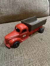 Vintage Arcade International IH Cast Iron Toy Dump Truck 11”