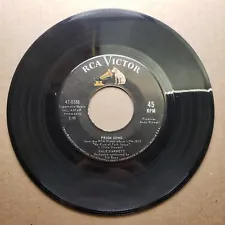 Gale Garnett - We'll Sing In The Sunshine; Prism Song - Vinyl Record 45 RPM