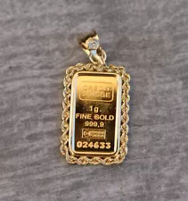 VTG 1 Gram .9999 Credit Suisse Bar Framed 14k Yellow Gold Roped Pendant W/ CERT