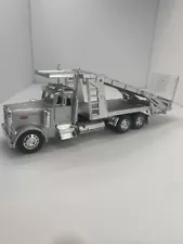 Peterbilt Long Hauler Silver Semi Trailer