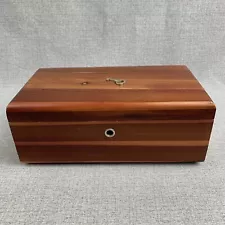 Lane Mini Cedar Chest Wood Jewelry Keepsake Box Albertson & Stere Millville PA