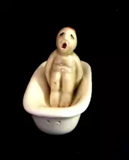 VINTAGE RARE? MAN IN BATHTUB GO=WITH SALT AND PEPPER SET