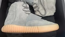 Size 9.5 - adidas Yeezy Boost 750 Grey Gum Damaged Box