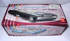 1962 Lincoln Continental Convertible with Customizing Kit AMT Model, K412