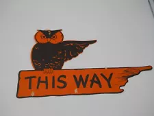 DENNISON HALLOWEEN BLACK OWL THIS WAY SIGN USA VINTAGE ANTIQUE SPOOKY CREEPY