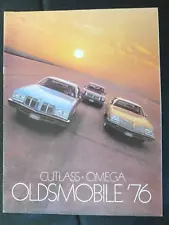 1976 OLDSMOBILE Cutlass & Omega Automobile Sales Brochure 20 pages