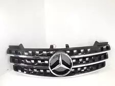 2007 2008 Mercedes-Benz ML63 AMG Upper Grille Adaptive Cruise OEM Black & Chrome (For: 2007 ML63 AMG)