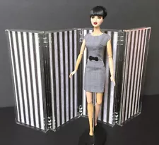 Dressing Screen/Room Divider for Barbie or Integrity Fashion Royalty sized dolls