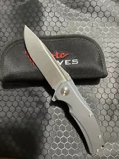 Reate Knives - Horizon C - Blue Titanium Scales w/ a Stonewashed S35VN Blade.