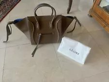 CELINE NWT Phantom Luggage Sand Color Grainy Leather Medium Bag