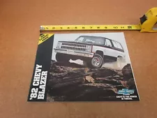 1982 Chevrolet Blazer Full Size K10 C10 sales brochure ORIGINAL literature 10 pg