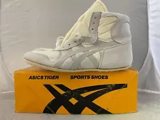 Vintage ASICS Tiger Men's Reflex Wrestling Shoes 90's Size 9 Natural