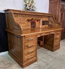 Vintage Beautiful American 66" Light Oak Crest S Curved Golden Oak Roll Top Desk