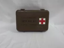 GENUINE VINTAGE US MILITARY GENERAL PURPOSE FIRST AID KIT MEDICAL INSTRUMENT & S