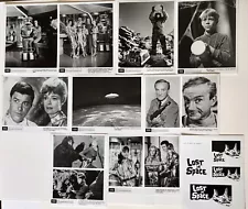 Lost In Space 12 Black & White Photos, Ad Logos, 4 Color Slides & Episode Index