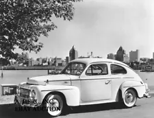 Volvo PV 544 model introduction near the Volvo factory 1960 – photo photograph