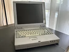 Vintage Toshiba Satellite 440CDT Pentium MMX Windows 98 Retro Laptop - For Parts