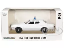 1974-76 FORD GRAN TORINO POLICE CAR WHITE W/LIGHT BAR 1/64 BY GREENLIGHT 43012