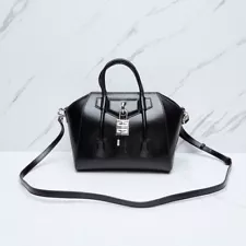 Givenchy Antigona Lock Black Leather Top Handle Small bag 2 way 240715-02