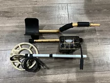 FISHER CZ-6 METAL DETECTOR