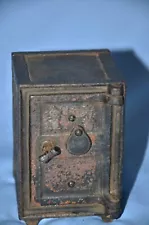 About 100 years ago Safe type piggy bank Cast iron Japan Metal Rare Antique