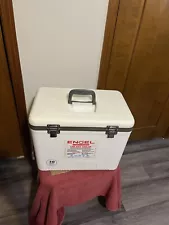 Engel 30 Quart Live Bait Fishing Cooler