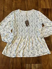 Matilda Jane Women's Hilton Head Smocked Top Size M