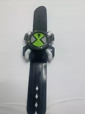 Ben 10 Omnitrix watch FX Lights Sounds Bandai 2006 works great Rare