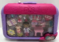 New ListingDoc McStuffins On The Go Lambie Playset