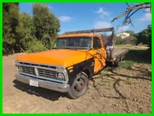 1973 Ford F-350 Flatbed Truck Good Tires and Brakes