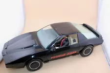 KNIGHT RIDER KNIGHT 2000 TALKING CAR 1983 1/18 SCALE WITH K.I.T.T. NO SOUND