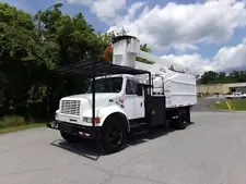 1991 INTERNATIONAL 4700 BOOM/BUCKET CHIPPER DUMP FORESTRY TRUCK