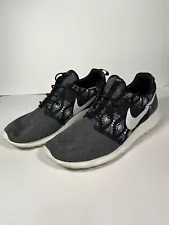 Nike Roshe One Aztec Print Black/Sail-Anthracite-Cool Grey Shoes Size 12.5