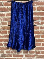 The Strawberry Plant Womens Blue Velvet Skirt Size 10