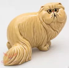 Porcelain Figurine of the Persian Cat Kitty Kitten