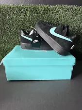 Size 7.5 - Nike Tiffany & Co. x Air Force 1 Friends & Family Low 1837