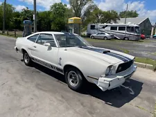 1977 Ford Mustang