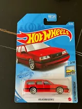 HOT WHEELS Volvo 850 Estate Red Station Wagon HW Factory Fresh