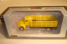 SPECCAST YELLOW PETERBUILT FARM PICKUP DELIVERY STAKE RACK TRUCK NEW IN BOX NICE