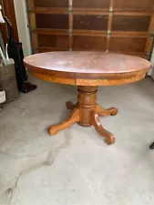 1920s 45" oak table