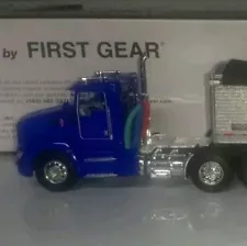 1/64 DCP First Gear Kenworth T660 Day Cab Tractor Semi