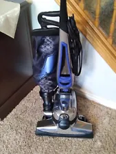 Kirby Avalir 2 With Attachments & Carpet shampooer ** Real Nice Vacuum **