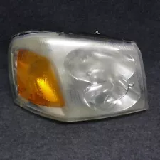 2002-2009 GMC Envoy RH Passengers Side Headlight Headlamp 40300748 OEM 73736 (For: 2002 GMC Envoy)