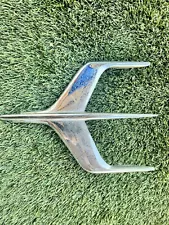 1953 1954 Oldsmobile Rocket 88 hood ornament