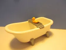 Playmobil bathroom OLD FASHIONED WHITE CLAW FOOT BATH TUB + YELLOW RUBBER DUCKY