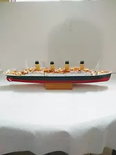 1999 Titanic Submersible Hughes Santini Model Break Apart , Ship model only.