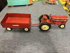 Vintage Lot 1/16 International 544 Tractor Barge Wagon Farm Toys ERTL