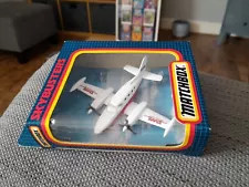 SB-9 Cessna 402 DHL Matchbox Sky Busters plane