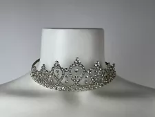 Vintage Silvertone Tiara & White Glass Rhinestone Wedding Prom Costume Headpiece